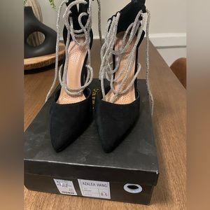 NEW IN BOX AZALEA WANG HEELS